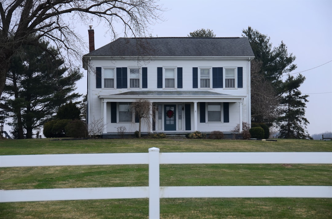 Photo sell house after parent dies