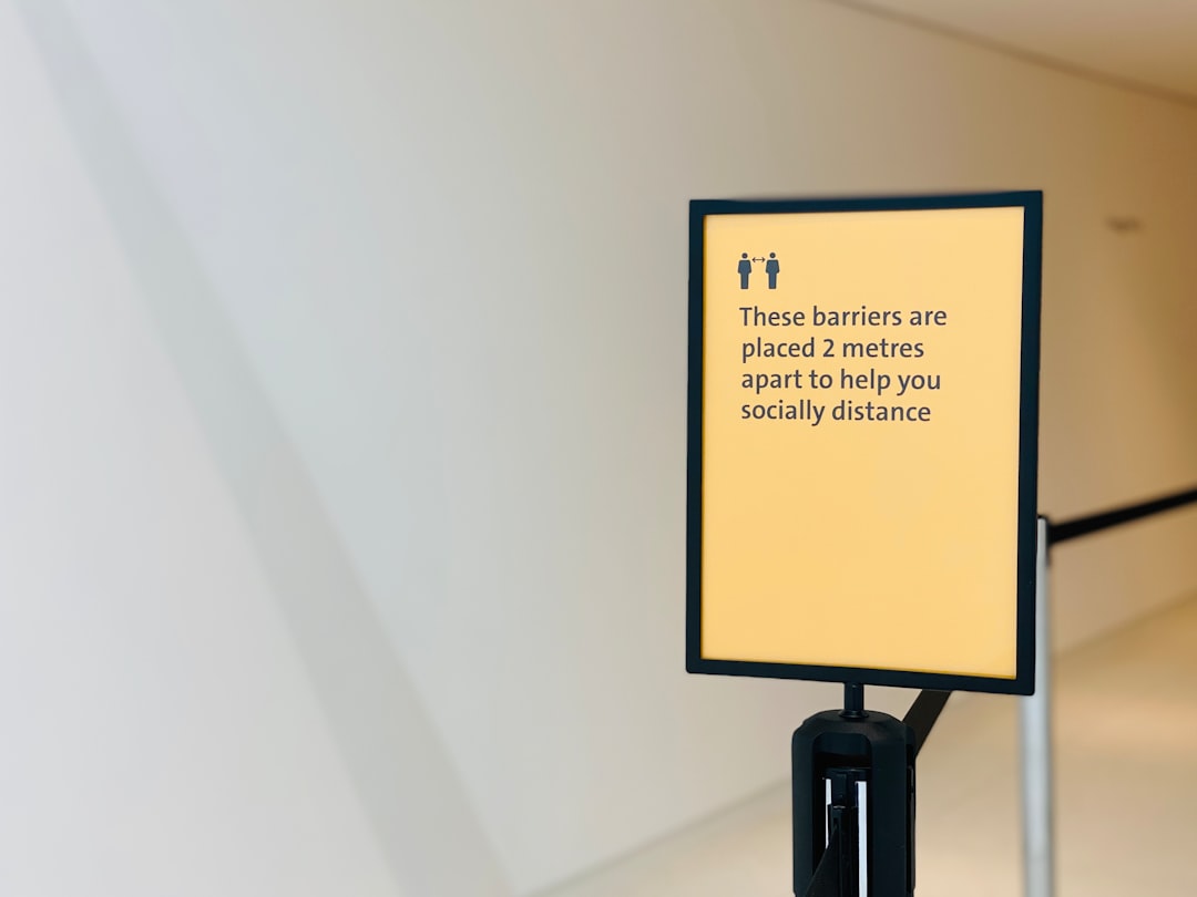 Photo safe following distance