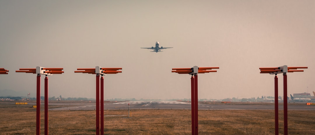 Photo airport security trap