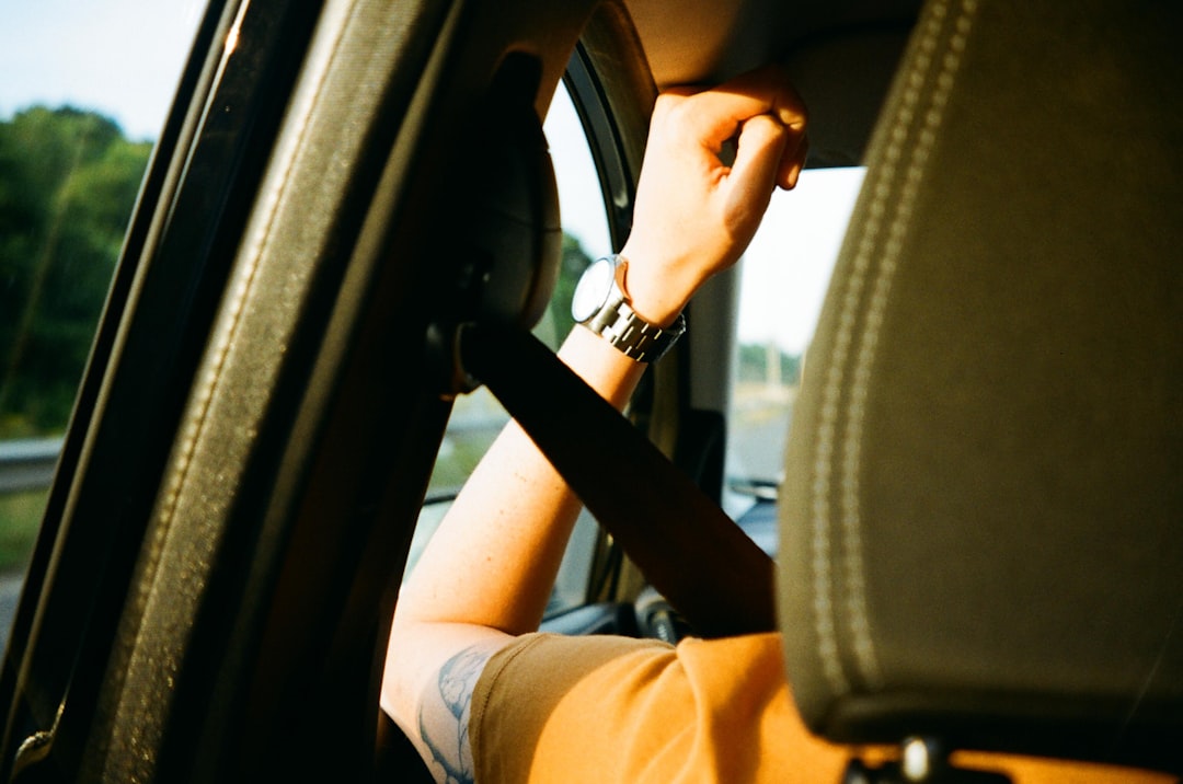 Photo adjust car seats