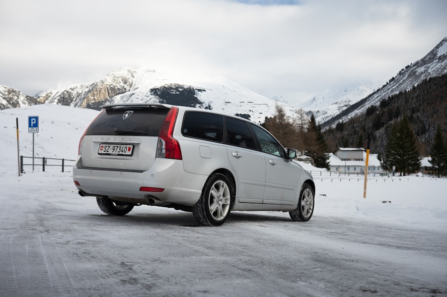 Photo winter driving safety