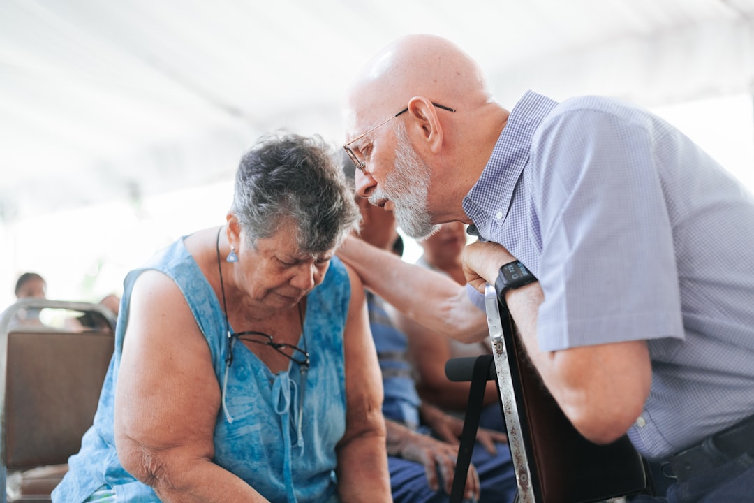 Photo senior friendly mechanics